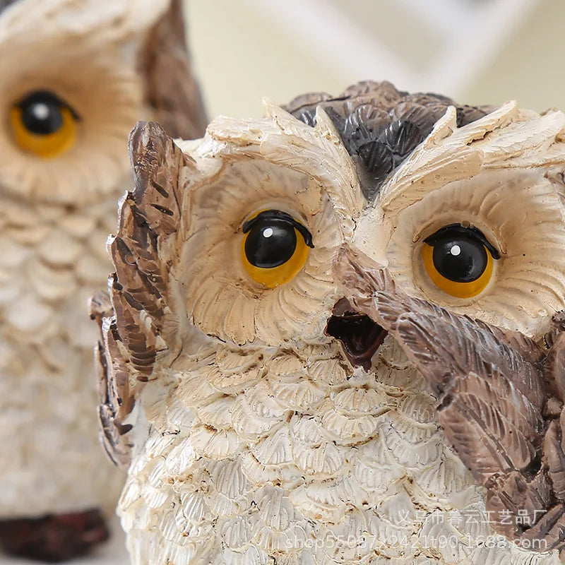 2Pcs/Set Owl Statue Cartoon Realistic Resin Reading Book Owl Figurine Cute Crafted Statue Home Decor Animal Sculpture